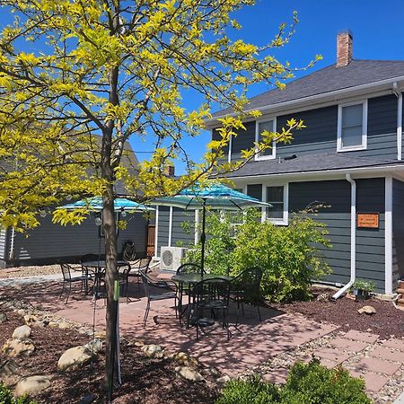 Cozy 2 Bdrm Vacation Rental - 1 Mile To Dtwn Rapid Stadt Exterior foto