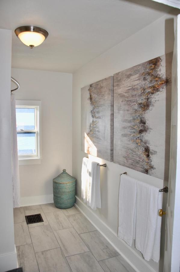 Cozy 2 Bdrm Vacation Rental - 1 Mile To Dtwn Rapid Stadt Exterior foto