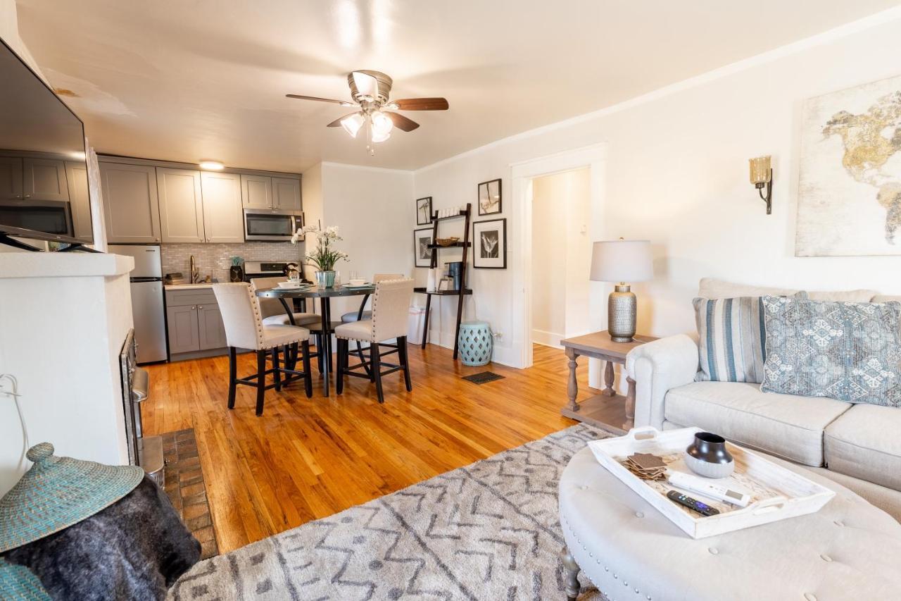 Cozy 2 Bdrm Vacation Rental - 1 Mile To Dtwn Rapid Stadt Exterior foto